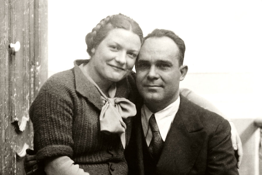 Taranto, 1936<br/>Sergio con la moglie Lidia