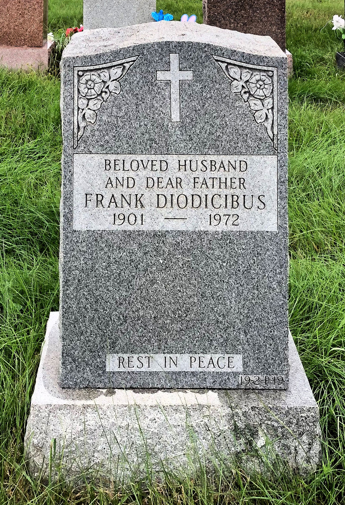 Lapide funeraria di Frank Diodicibus